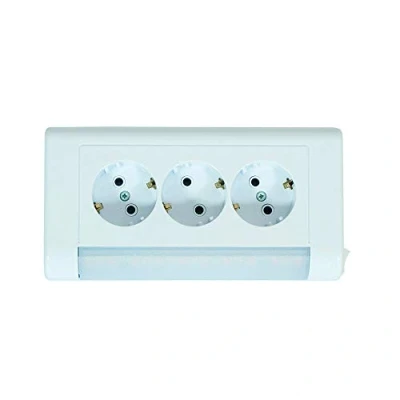 Abbildung von 3 fach Aufputz Schuko Steckdose NEU Steckdosen Steckplätze mit 4W LED Licht Schalter CE (3 LED)