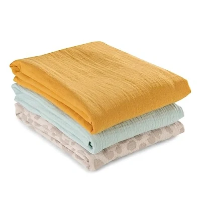 Abbildung von hauck 3 Musselintücher für Babys Cuddle N Clean, Spucktücher Pucktücher Stilltuch aus 100% weicher Baumwolle 80 x cm, Atmungsaktiv und Leicht zu Reinigen (Honey/ Mint/ Leo Natural)