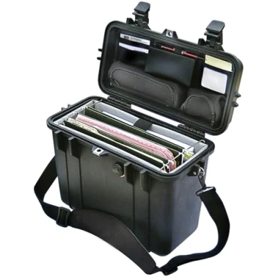 Abbildung von PELI 1430 Top Loader Koffer mit Office Einteilungssystem, IP67 Wasser und Staubdicht,15L Volumen, Farbe: Schwarz