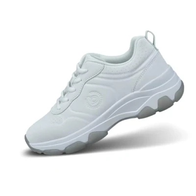 Abbildung von bugatti Damen Weiße Chunky Sneaker mit Logo Prägung, perforiertem Design und Leichter Flexibilität, weiß, 37 EU