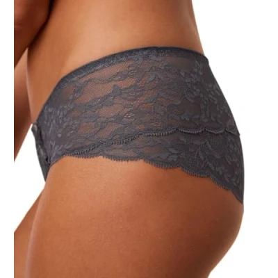 Abbildung von Triumph Slip &quot;Sensual Spotlight Hipster&quot;, mit Stickerei