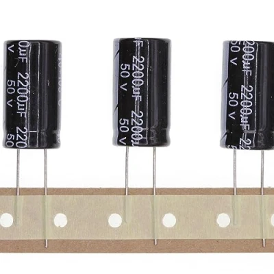 Abbildung von 10 Stück 50V 2200UF Steckbarer Aluminium Elektrolytkondensator 16x30 16 * 30mm