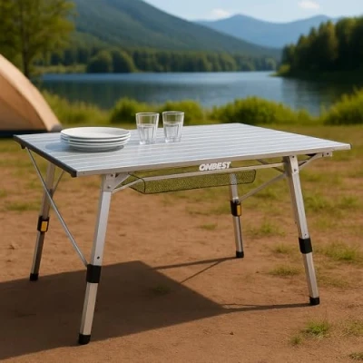 Abbildung von Onbest Camping Klapptisch Campingtisch klappbar Angeltisch, Gartentisch 2 Personen mit robustem Alu Gestell Netztasche &amp; Tragetasche für drinnen draußen (Silber)