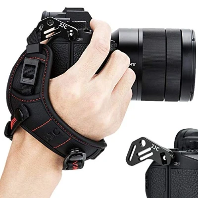 Abbildung von JJC Systemkamera Handschlaufe für Nikon Z7 Z6 Sony A7III A7II A7RIII A7RII A7SII A6500 A6400 A6300 A6000 Fujifilm Fuji X T50 T3 T2 T30 T20 E4 E3 Olympus OM D E M10 Mark II III