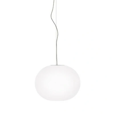 Abbildung von FLOS Mini Glo Ball S kugelförmige Hängeleuchte