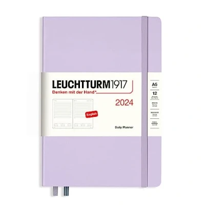 Abbildung von LEUCHTTURM1917 367876 Tageskalender Medium (A5) 2024, Lilac, Englisch, 12 Monate