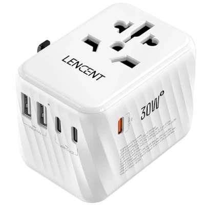 Abbildung von LENCENT Universeller Reiseadapter, 30W Internationales Wandladegerät mit 3 USB C 2 A Schnellladung, Weltweiter Steckeradapter Reiseadapter für US bis EU UK Irland Australien Typ C/G/A/I, Weiß