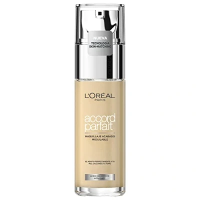 Abbildung von L&#039;Oréal Paris Grundierung, flüssig, feuchtigkeitsspendend, 24 h, Formel mit Hyaluronsäure, für alle Hauttypen, Farbe: elfenbeinfarben (1.D) perfekte Stimmung, 30 ml