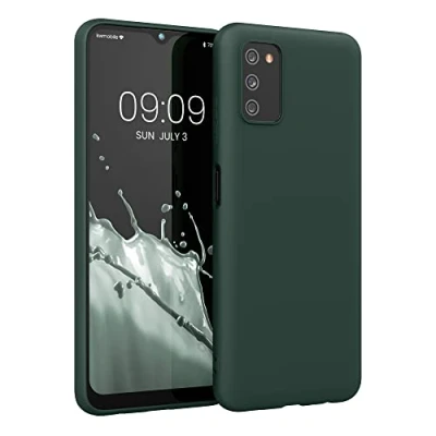 Abbildung von kwmobile Hülle kompatibel mit Samsung Galaxy A03s weiches TPU Silikon Case Cover geeignet für kabelloses Laden Moosgrün