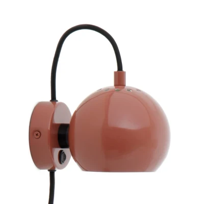 Abbildung von FRANDSEN Wandleuchte Ball Magnet, rot