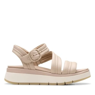 Abbildung von Clarks Damen Tuscan Strap Sandale, Sand Leather, 36 EU