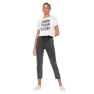 Abbildung von TRENDYOL Damen Charcoal High Waist Jogger Mom Jeans, Anthrazit, 36 EU