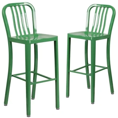 Abbildung von Flash Furniture Barhocker mit vertikaler Schiefer Rückseite für den Innen und Außenbereich, aus Metall, 76,2 cm hoch, 2er Pack, Grün