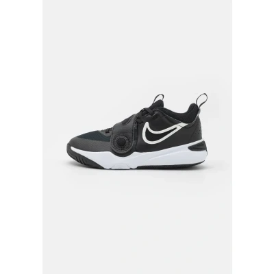 Abbildung von Nike Performance TEAM Hustle D 11 Unisex Basketballschuh für Kinder, Größe: 31, Black/white Kunststoff/textil