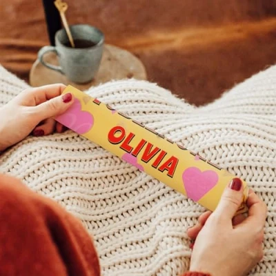 Abbildung von Toblerone Personalisiert mit Namen Personalisier diese und Botschaft, Milchschokolade Honig Mandelnougat (M 200 gramm, Mandelnougat)