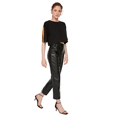 Abbildung von TRENDYOL Damen Schwarze Leder Aussehende Hose Pants, Schwarz, 40 EU