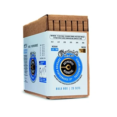 Abbildung von Martin Authentische Akustikgitarrensaiten Superior Performance Medium 13 56, 92/8 Phosphorbronze, 25 Sets