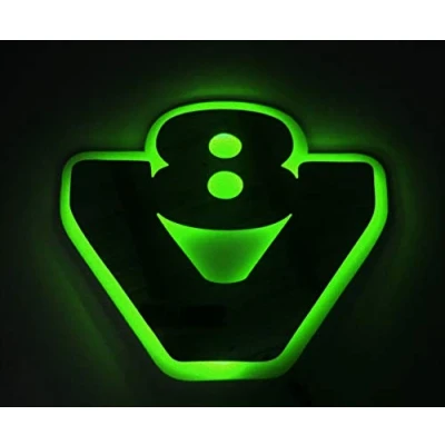 Abbildung von 24/7Auto 24V LED Silber Matt Platte Schild V8 für Scania S R&amp;g P LKW Grün Kuppel Licht 540 X 460 MM