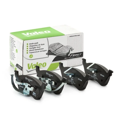 Abbildung von VALEO 302057 Bremsbelagsatz FIRST Hinterachse exkl. Verschleißwarnkontakt mit Anti Quietsch Blech CHRYSLER: Voyager 4, / Grand 3