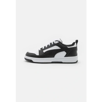 Abbildung von Puma Rebound V6 Low Sneakers Schuhe Mit Plain White/Black/White Größe: 41