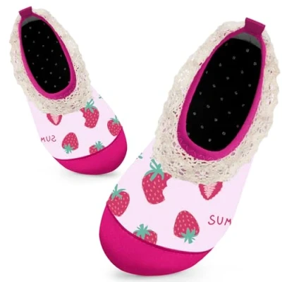 Abbildung von Badeschuhe Kinder Schwimmschuhe Wasserschuhe Schnell Trocknend Strandschuhe Aquaschuhe für Mädchen Baby Beach Pool(Erdbeeren,28/29 EU)
