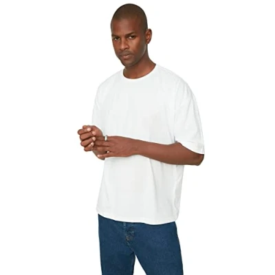 Abbildung von TRENDYOL Herren Männliches Basisches Bike kragen Übergroß Kurzarm T Shirt Western, Weiß, XL