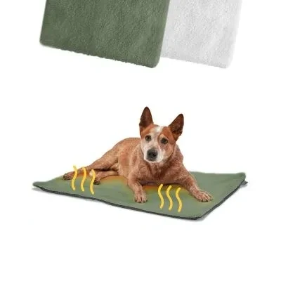 Abbildung von PiuPet® Selbstheizende Decke Hund I 90x60cm Beheizbare Hundedecke Selbstwärmende Heizdecke ohne Strom Hundematte Flauschig Sofa (Für Hunde, Grün)