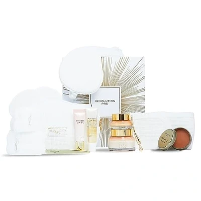 Abbildung von Revolution PRO Miracle 12 DAY Advent Calendar Makeup Set, Größe: One Size,