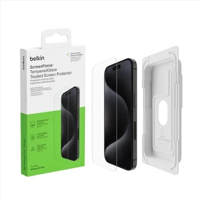Abbildung von Belkin ScreenForce TemperedGlass antimikrobielle Display Schutzfolie, Schutzglas für iPhone 15 Pro, dünn, kristallklar, kratzfest, inklusive Positionierungsschale eine blasenfreie Applikation