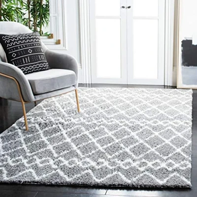 Abbildung von SAFAVIEH Zottelig Teppich für Wohnzimmer, Esszimmer, Schlafzimmer Berber Shag Collection, Kurzer Flor, Hellgrau und Creme, 122 X 183 cm