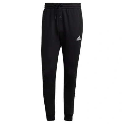 Abbildung von adidas Sportswear Essentials Tapered Jogginghose, Herren, Größe: XS, Black/white