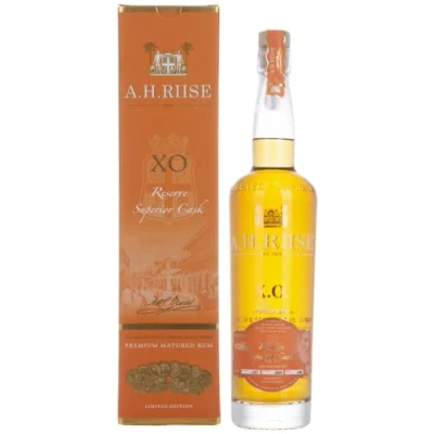 Abbildung von A.H. Riise X.O. Reserve Superior Cask Spirit Drink 40% Vol. 0,7l in Geschenkbox