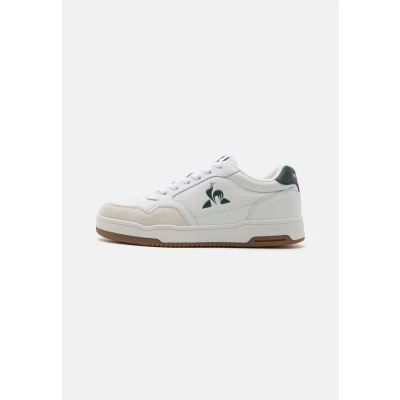 Abbildung von Sneakers Le Coq Sportif Modell Lcs Master Farbe Weiß