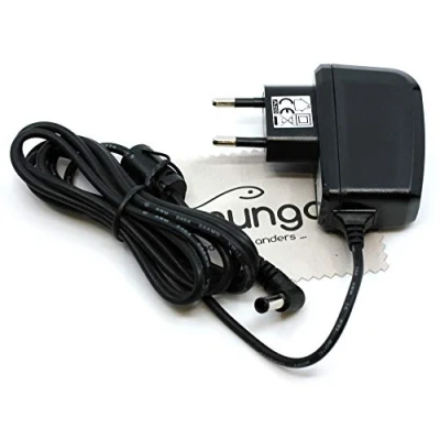 Abbildung von Ladegerät passend für Makita Baustellenradio BMR100, BMR100W, BMR101, BMR101W, BMR102, BMR102W, BMR103, BMR103B Ladekabel Kabel Netzladegerät OTB mit mungoo Displayputztuch