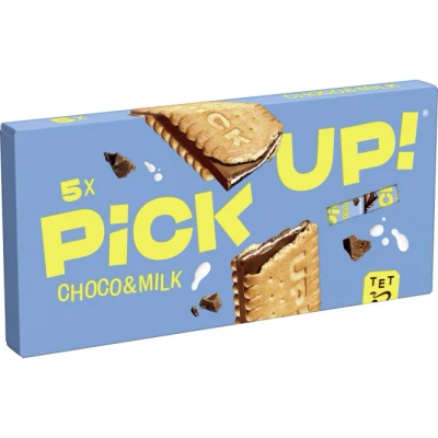 Abbildung von PiCK UP! Choco &amp; Milk, Riegel mit knackiger Milchschokoladentafel und zarter Milchcreme zwischen zwei Keksen, der Snack für unterwegs, 5er Multipack, 5 x 28g