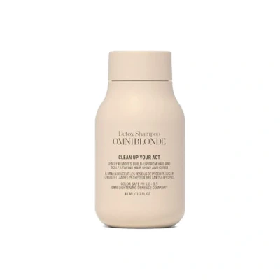 Abbildung von Clean Up Your Act Detox Shampoo