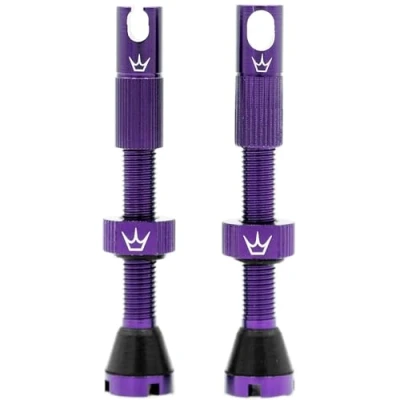 Abbildung von Peaty&#039;s X Chris King MK2 Tubeless Ventile Presta Integrierter Speichenschlüssel &amp; Ventileinsatz Entfernungskappen, MTB, Straßen und Schotterreifen, Einsatzkompatibel, 7075 Aluminium 42mm, Violett