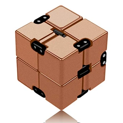 Abbildung von Funxim Infinity Cube, Unendlicher Würfel Spielzeug, Magic Flip Dekompression Tötungs Zeit Zappeln Spielwaren Stressabbau (Gold)