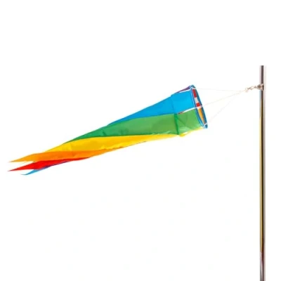 Abbildung von PHENO FLAGS Flagge Regenbogen Windsack, 90 cm Bunte Gartendeko für Draußen (Windspiele &amp; Windsäcke), Windfahne den Fahenmast