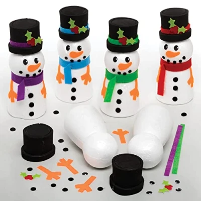 Abbildung von Baker Ross FE961 Schneemann Bausatz Bastelset 4er Pack, Bastel deine eigene Weihnachtsdekorationen, Kinder Kunstset zum Dekorieren und Ausstellen, Festliche Kunst Bastelaktivität