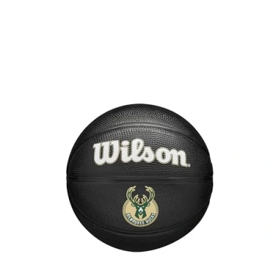 Abbildung von Basketball Team Tribute Milwaukee Bucks Mini Ball