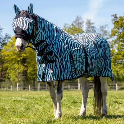 Abbildung von HKM Fliegendecke Zebra mit Halsteil Aqua/Schwarz 135/185