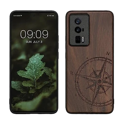 Abbildung von kwmobile Hülle kompatibel mit Xiaomi Poco F5 Pro 5G Holz Case Handy Cover TPU Handyhülle in Dunkelbraun Kompass Vintage