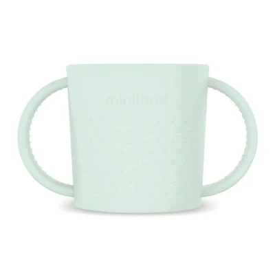Abbildung von Miniland Dolce Mint Lerntasse mit Henkeln. In Spanien aus hochwertigen Materialien hergestellt.