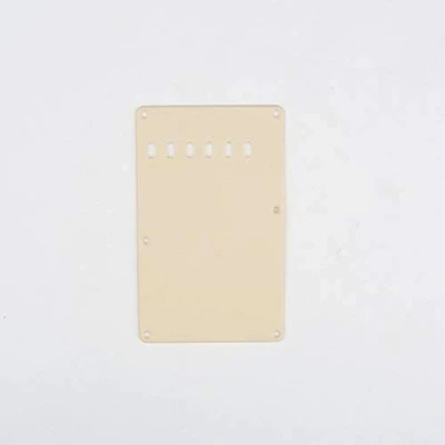 Abbildung von Musiclily 6 Löcher Vintage ST Tremolo Abdeckung Back Plate für Fender American/Mexican Standard Stratocaster Modern Style E Gitarre, 1 lagig Creme