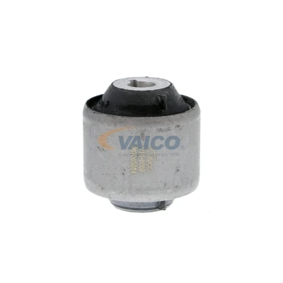 Abbildung von VAICO V10 6069 Querlenkerlager Original Qualität hinten, Vorderachse Gummimetalllager für Querlenker VOLKSWAGEN: Transporter 5 Bus