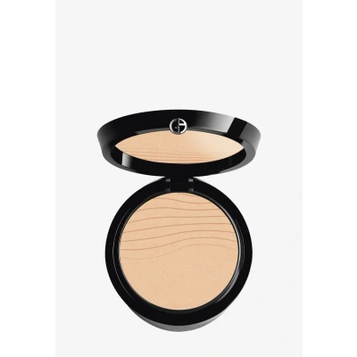 Abbildung von Giorgio Armani Luminous Silk Glow Fusion Powder 3 Very Fair with