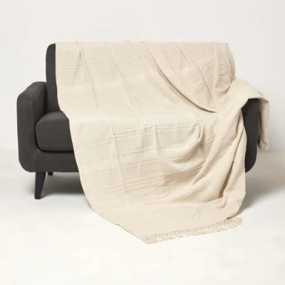Abbildung von Homescapes Kashi XXL Tagesdecke Creme 255x360 cm, Baumwolldecke mit Fransen, Überwurf für Sofa oder Bett