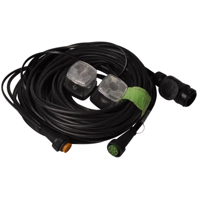 Abbildung von Aspöck Hauptkabel 8,4 Meter lang 13 polig mit 8 poligen Steckern inklusive vormontierter Umrisssleuchten Plug&amp;Play Aspock Anhängershop