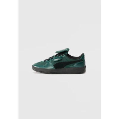 Abbildung von Puma Palermo 2 Harry Potter Unisex Sneaker low für Kinder, Größe: 37.5, Dark myrtle/black Schuhe